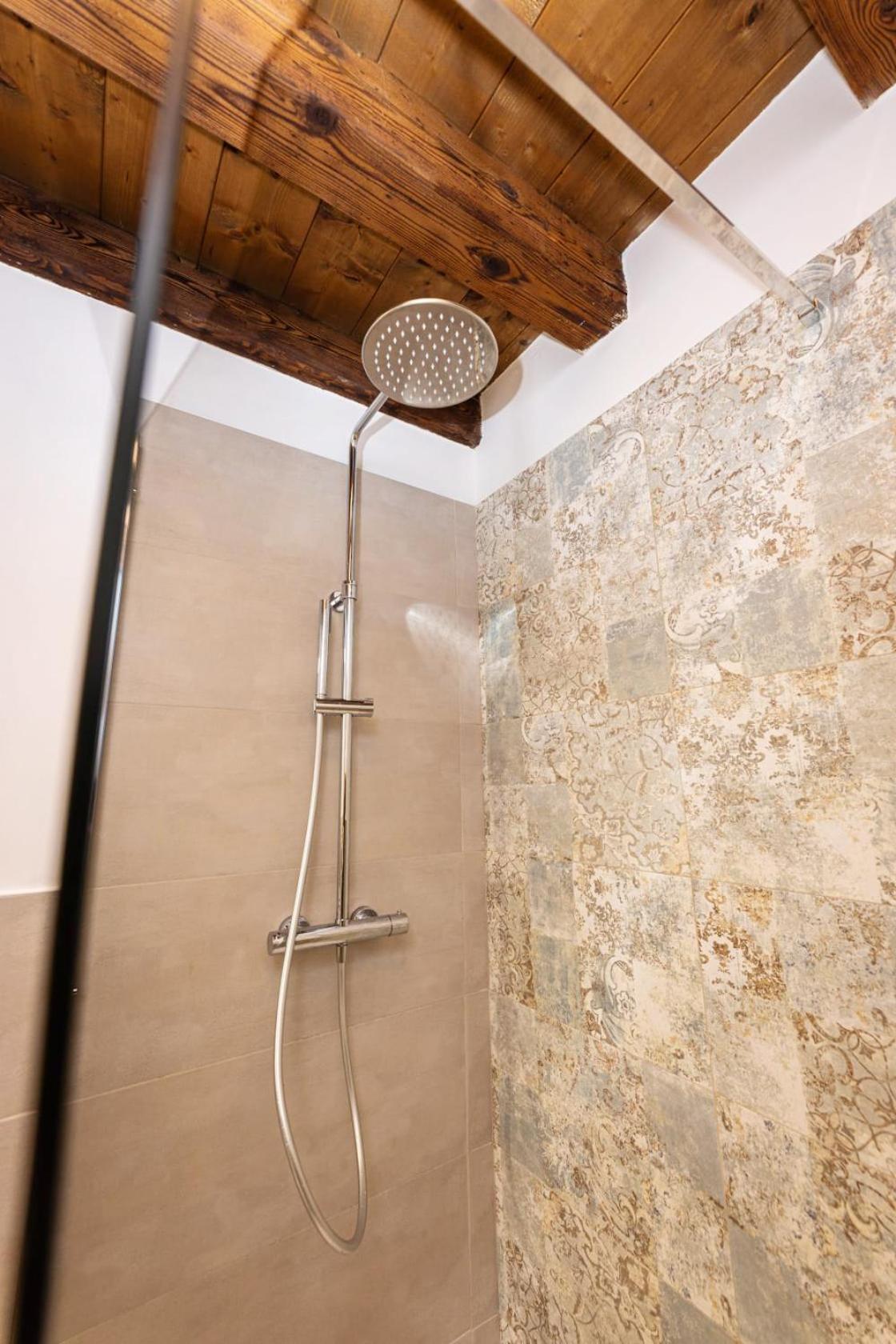 Al 18 Verona Rooms Zewnętrze zdjęcie